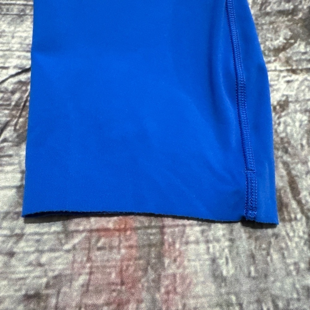 Lululemon Base Pace High Rise Crop Legging Blue Size 2 - Picture 6 of 7